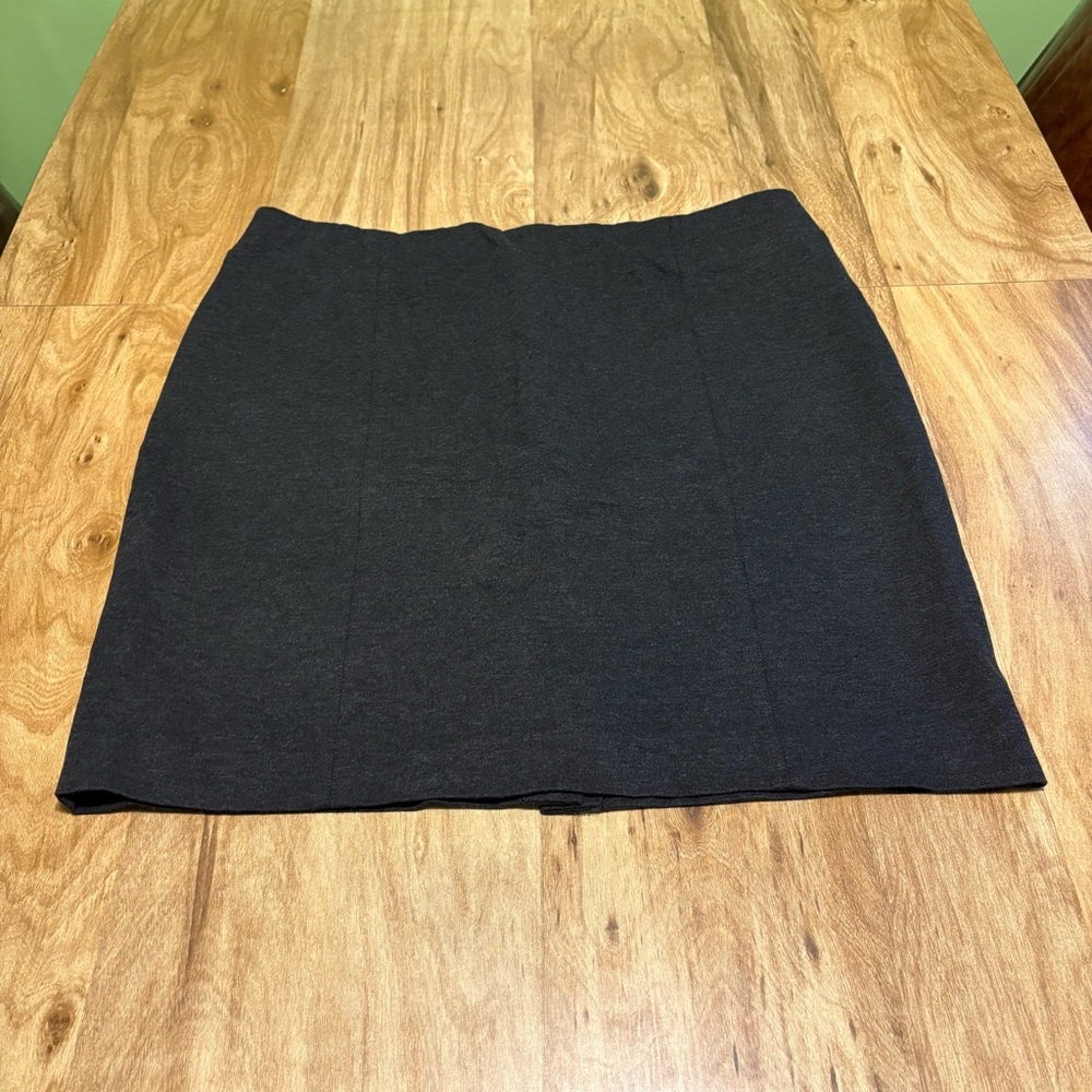 3/$40 J. Jill Ponte Pencil Skirt Charcoal Dark Grey Stretch Size Large